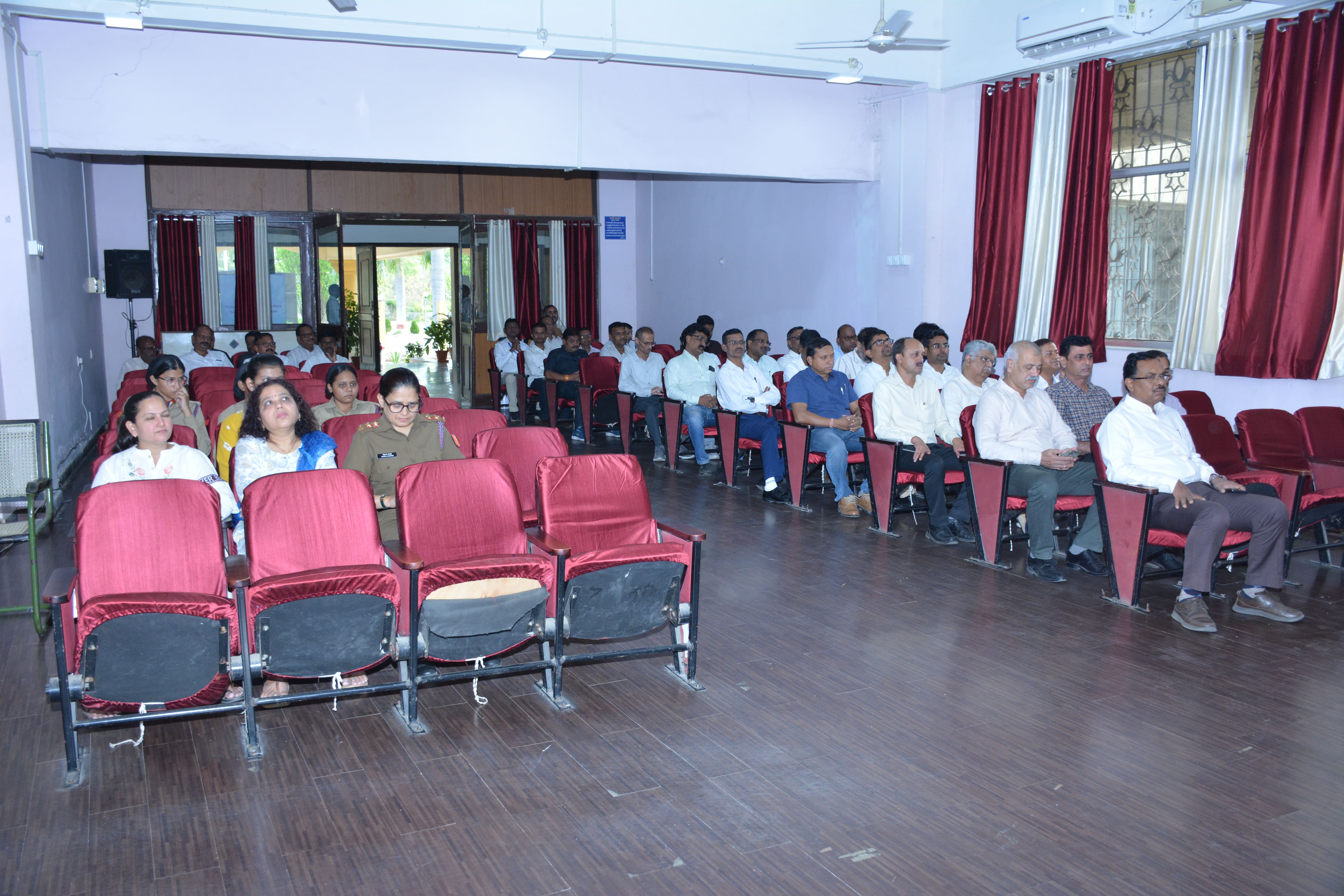 Photos for Maharashtra Din 2026 celebration at MAFSU h.q (7).jpg